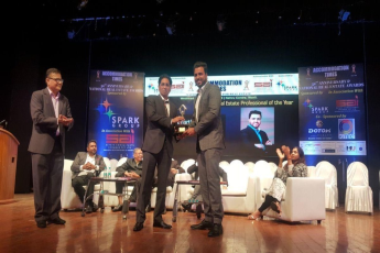 Mr. Siddharth Bhatia of Radius Developers awarded Best Marketer of the Year 2018